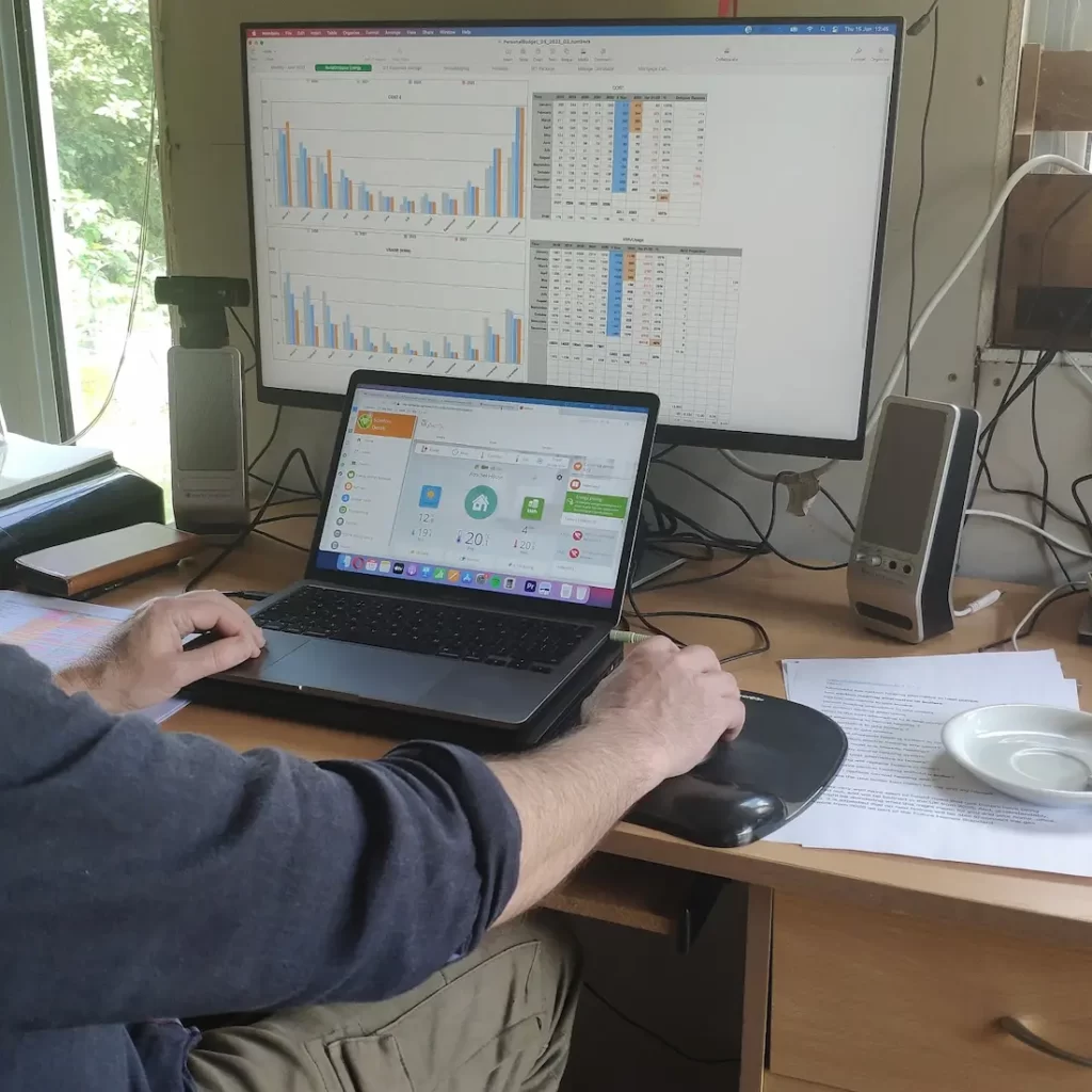 Heating Management control for iSense electric radiators