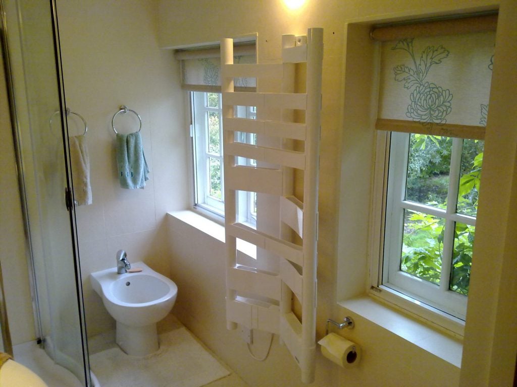 needo designer electric towel rail 750w